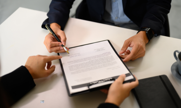 Comparing Service Cost and Contract Terms